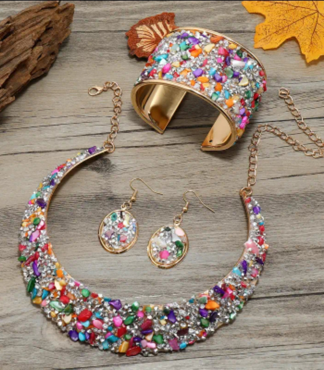 22K Gold Plated Jewelry Set with Rhinestone Inlay