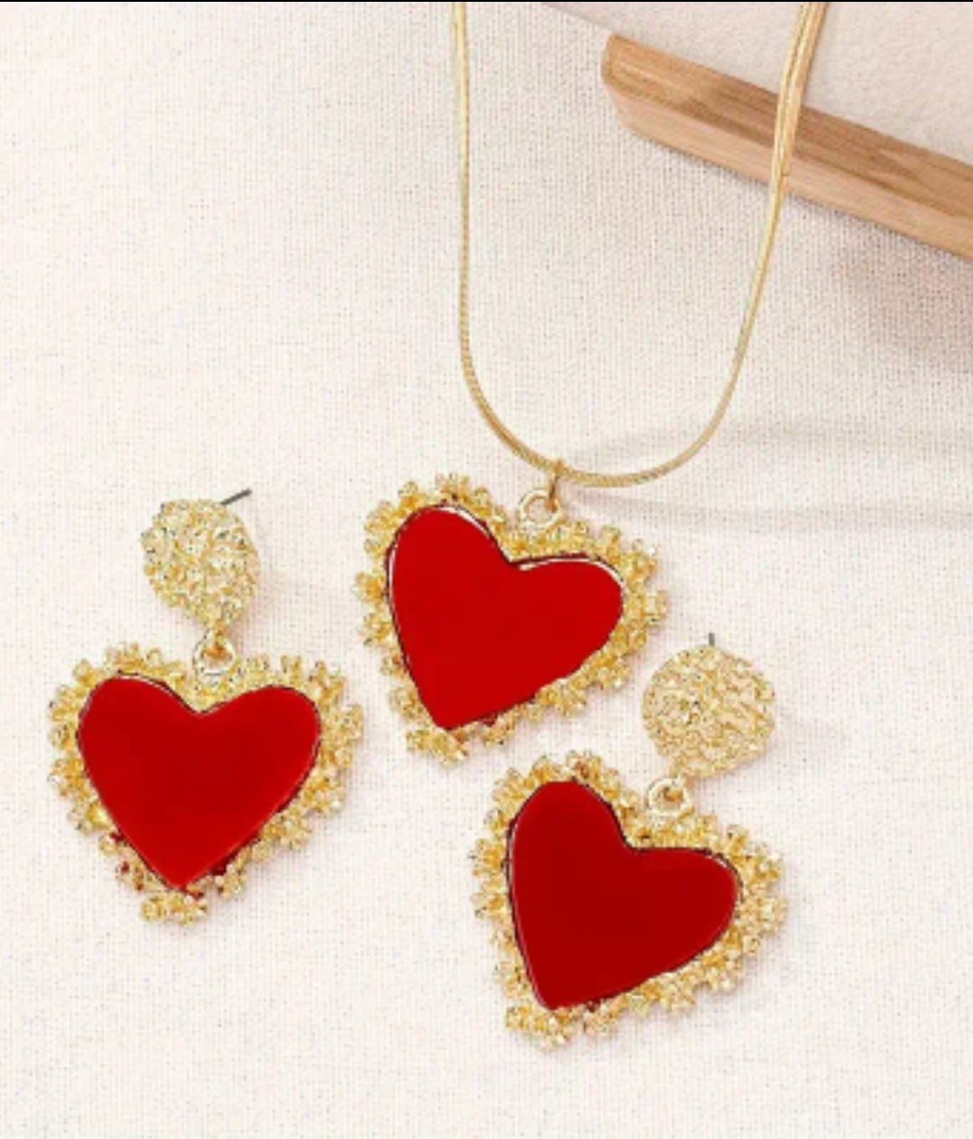 Heart Pendant necklace + earrings set
