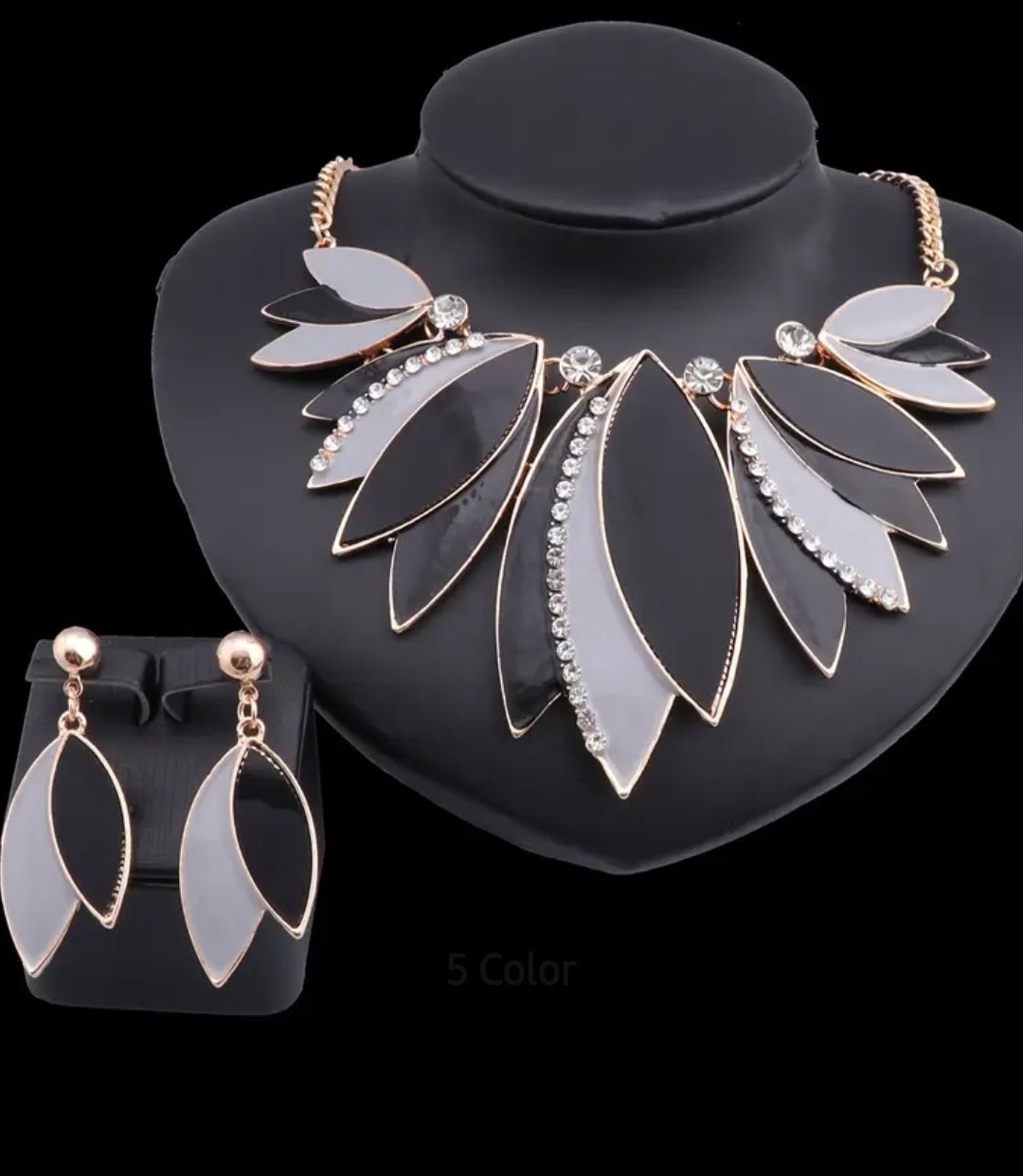 Rhinestone Leaf Design