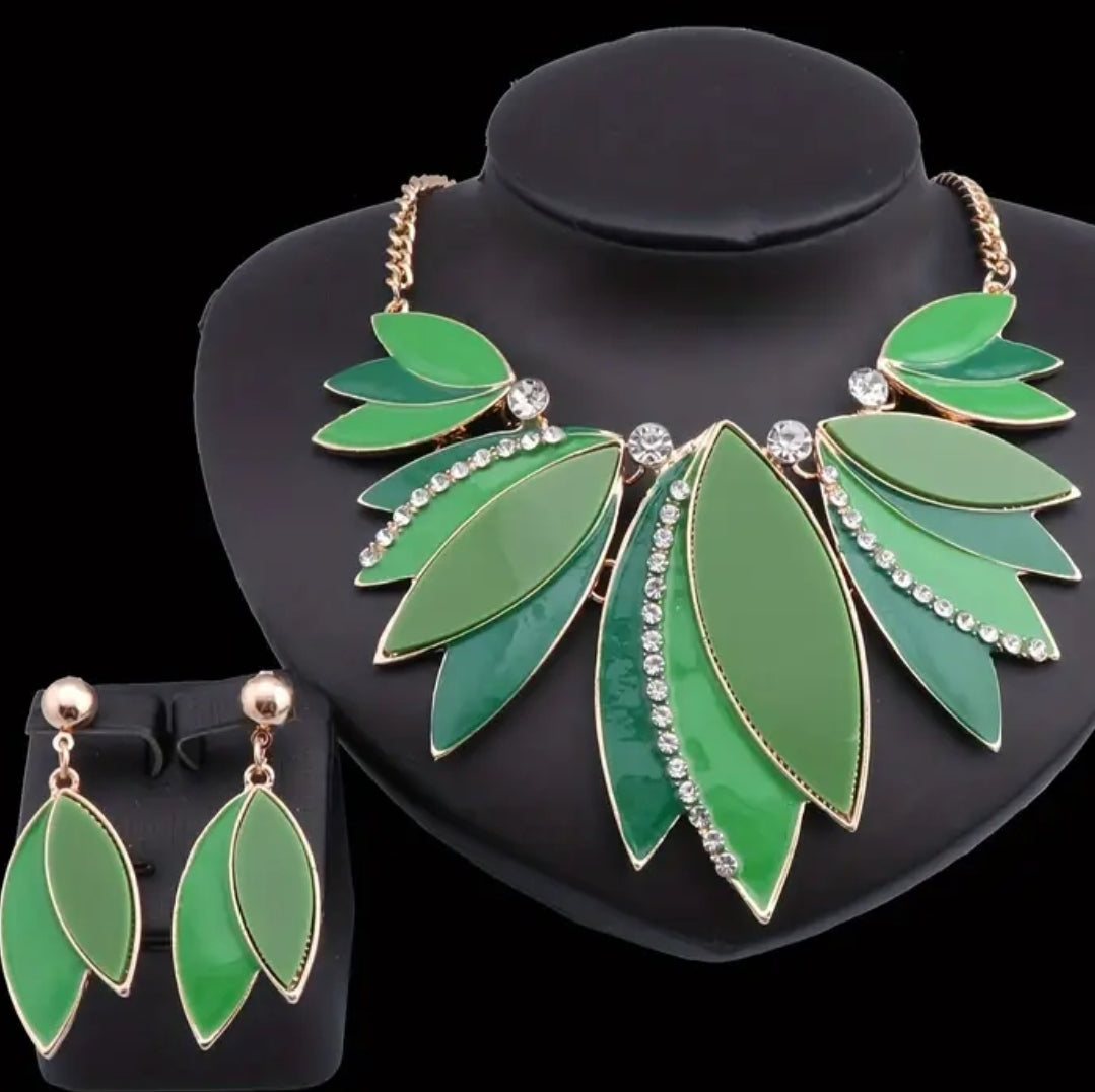 Rhinestone Leaf Design