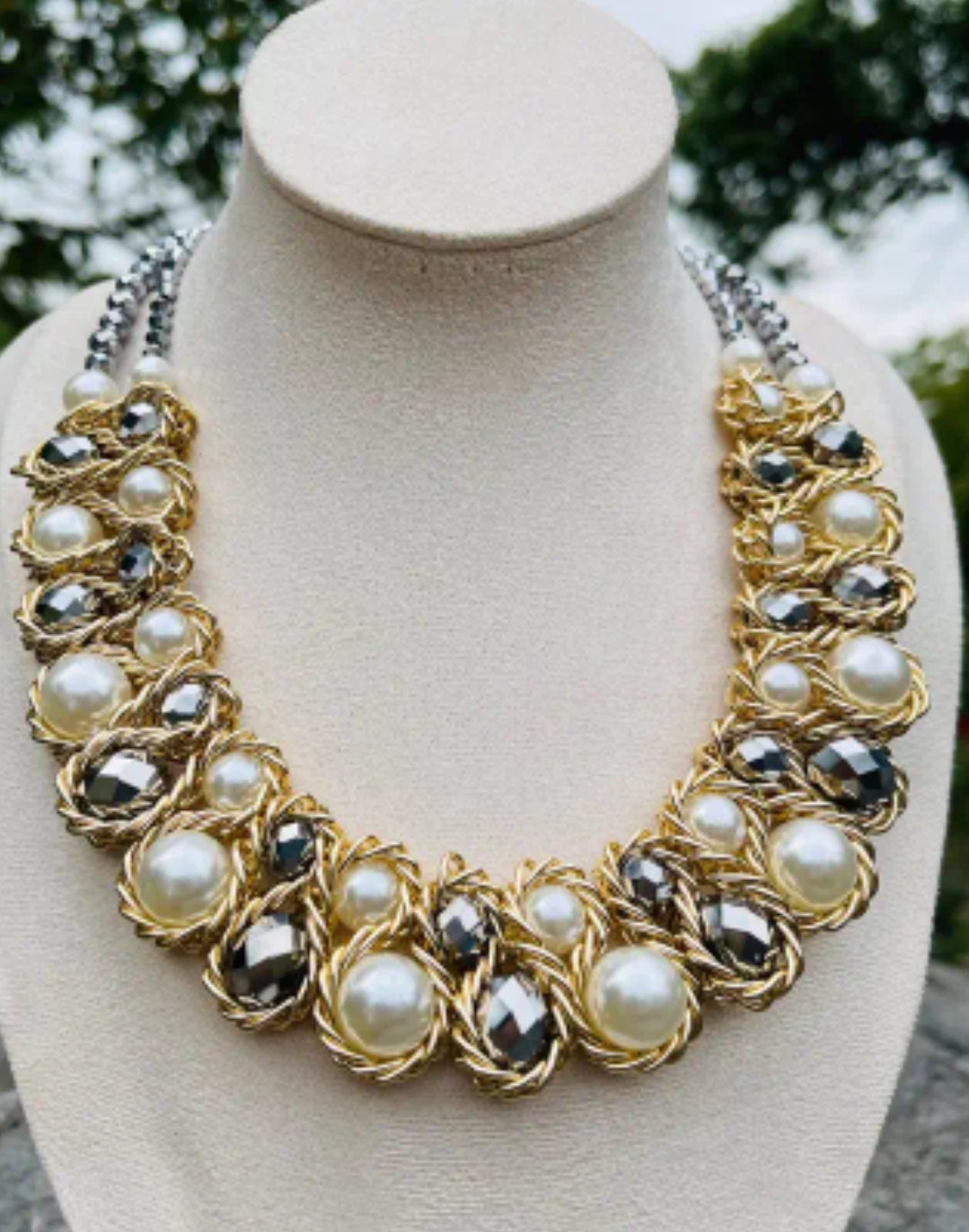 Pearls and gold necklace