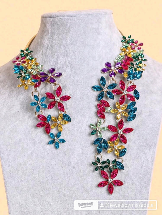Elegant Rainbow collar necklace