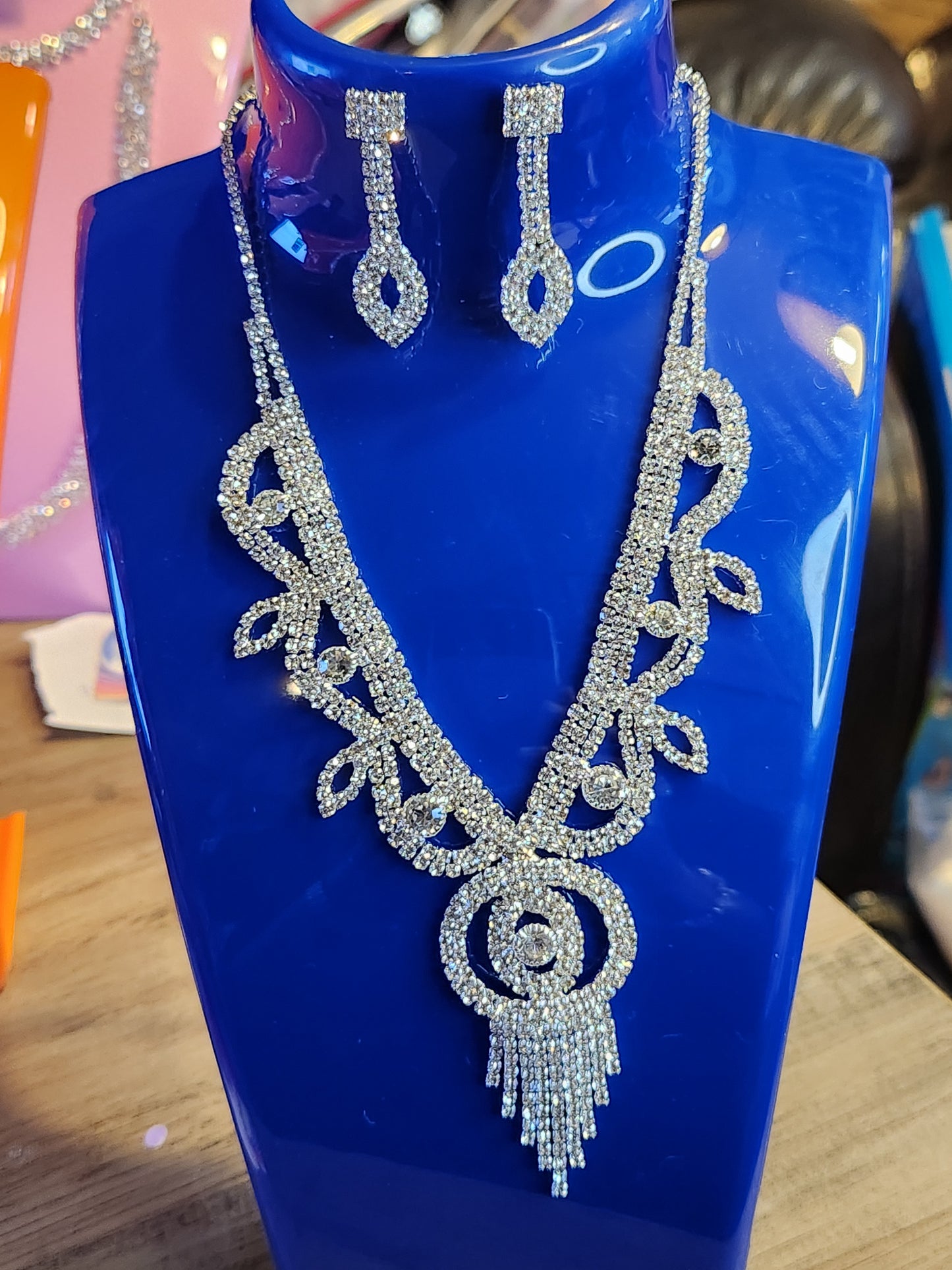 RHINESTONE NECKLACE SET