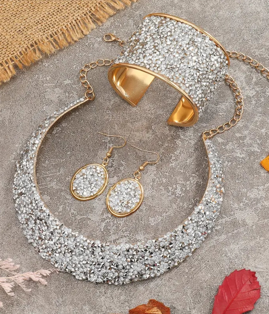 22K Gold Plated Jewelry Set with Rhinestone Inlay