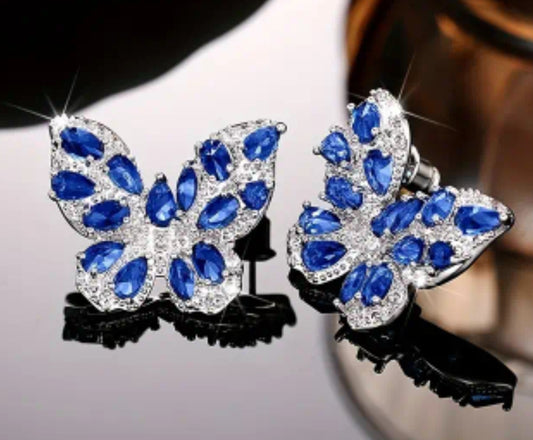 BLUE RHINESTONE STUD EARRINGS