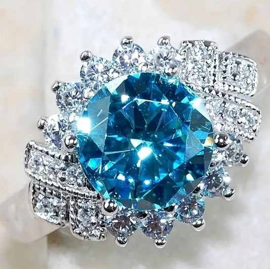 Classic Zircon Ring