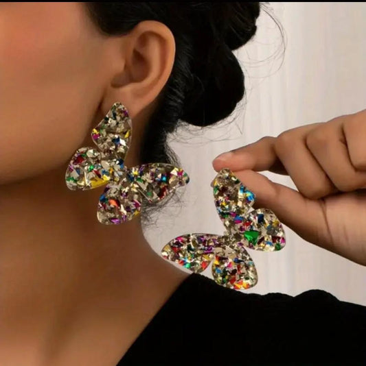 Creative Butterfly Design with Colorful Sequins (stud earrings)