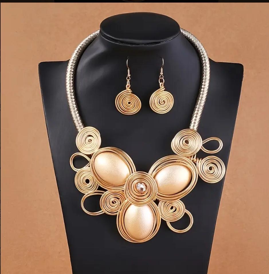 Exaggerated Hand Made Spiral Jewelry Set