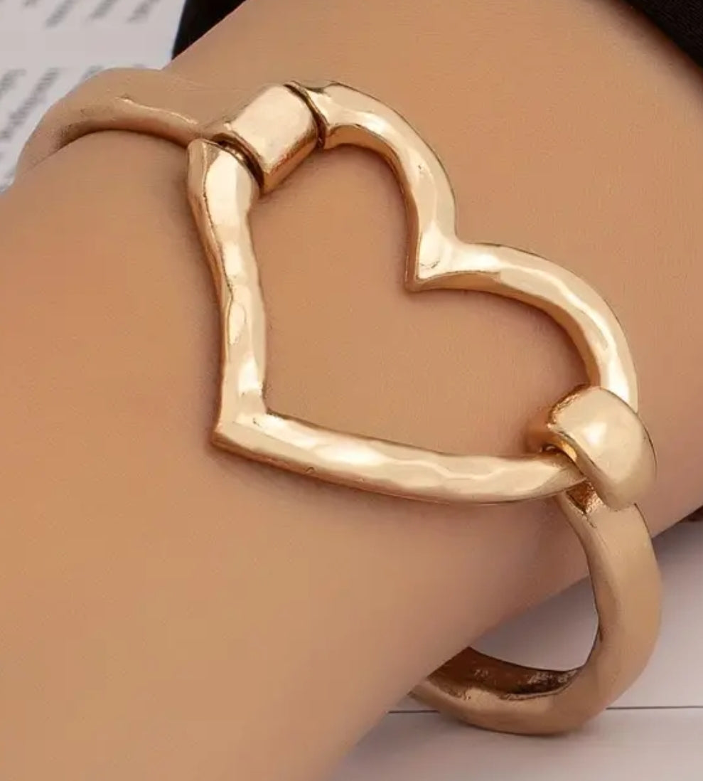 Large Hollow Heart Shaped bracelet