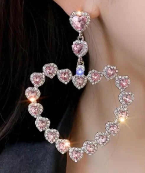 Hollow Heart Shape Rhinestone Earring