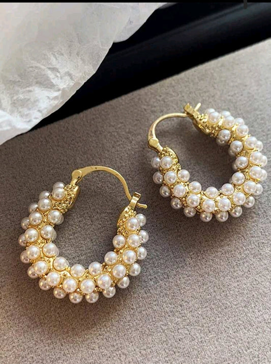 Pearl earrings small hoop