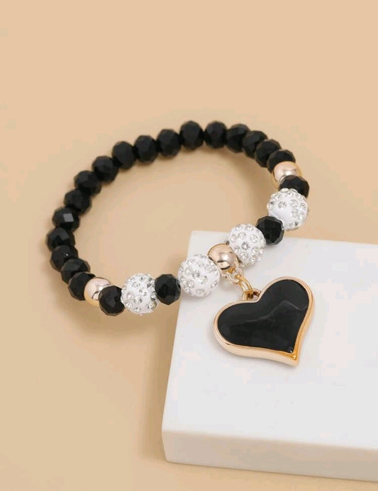 Heart Pendant Beaded stretch bracelet