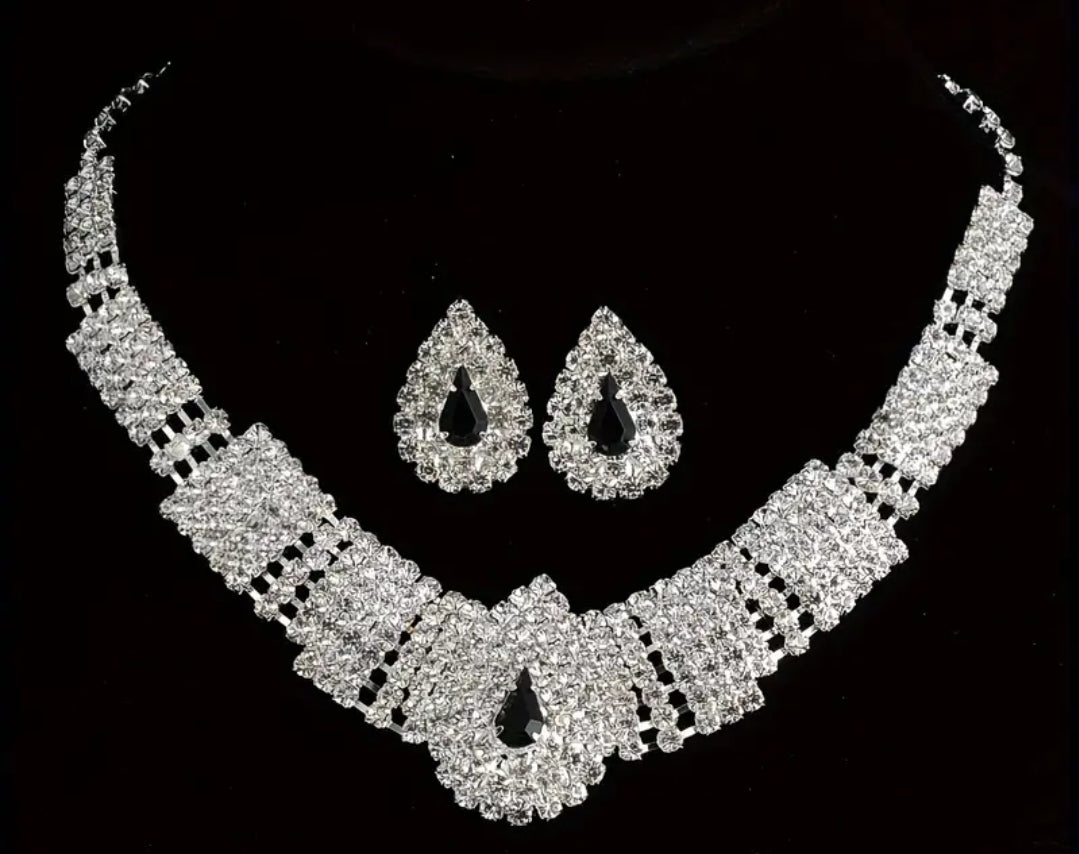 Necklace + Earring set Elegant Jewelry set