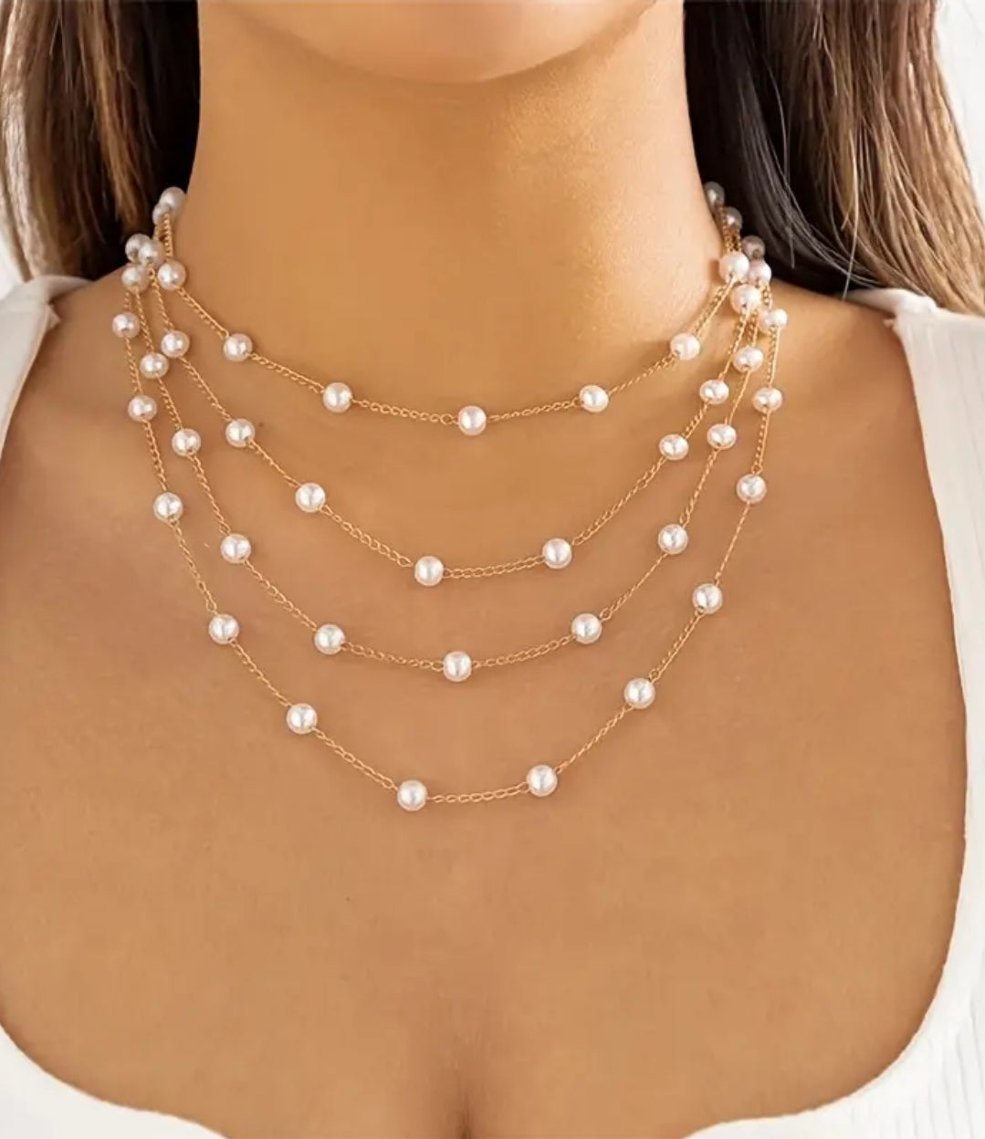 Multilayer Pearl necklace