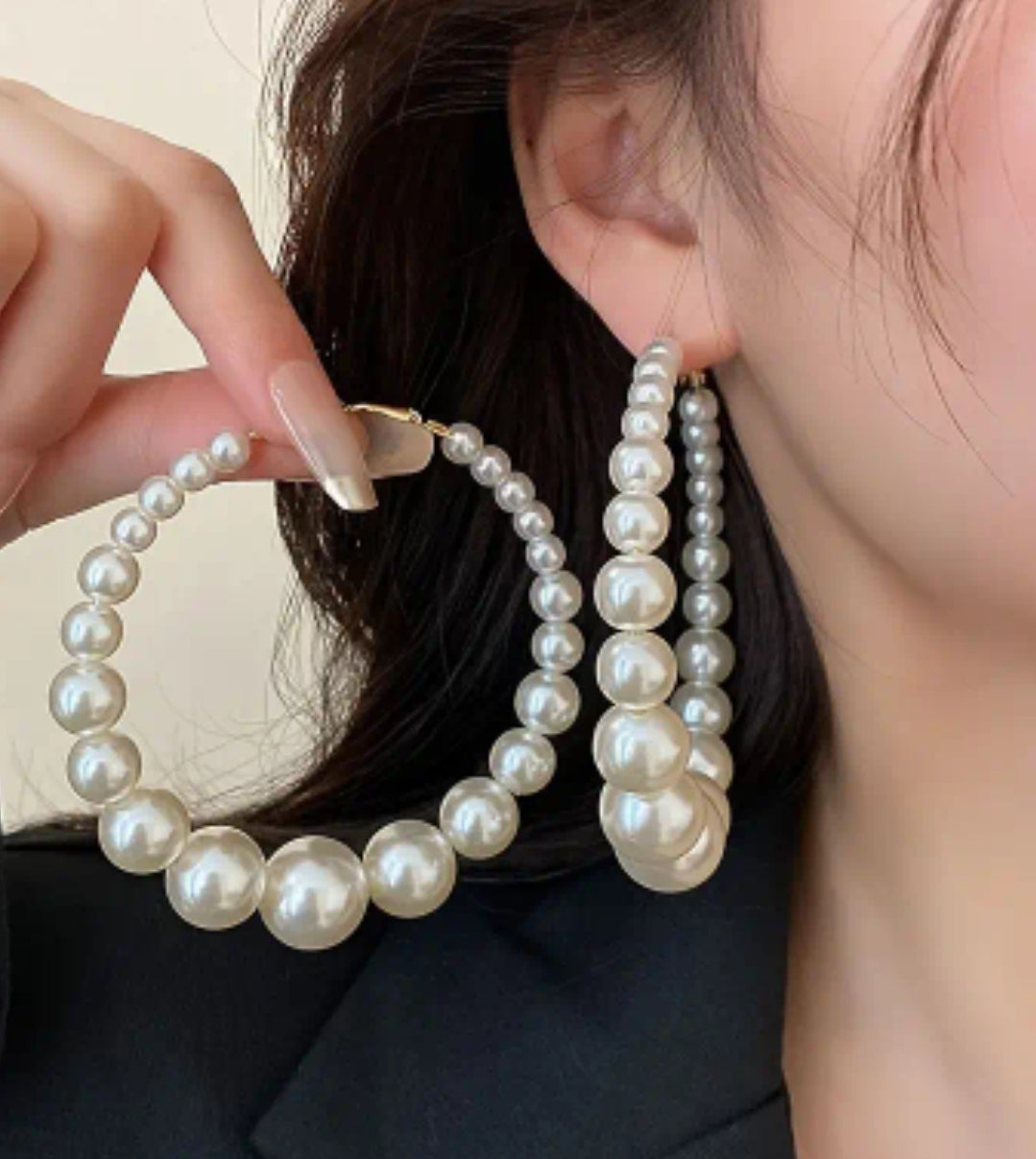 BIG HOOP WHITE PEARL EARRINGS