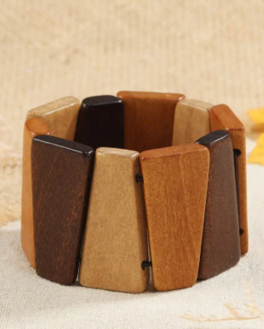 WOODEN STRETCH BRACELET