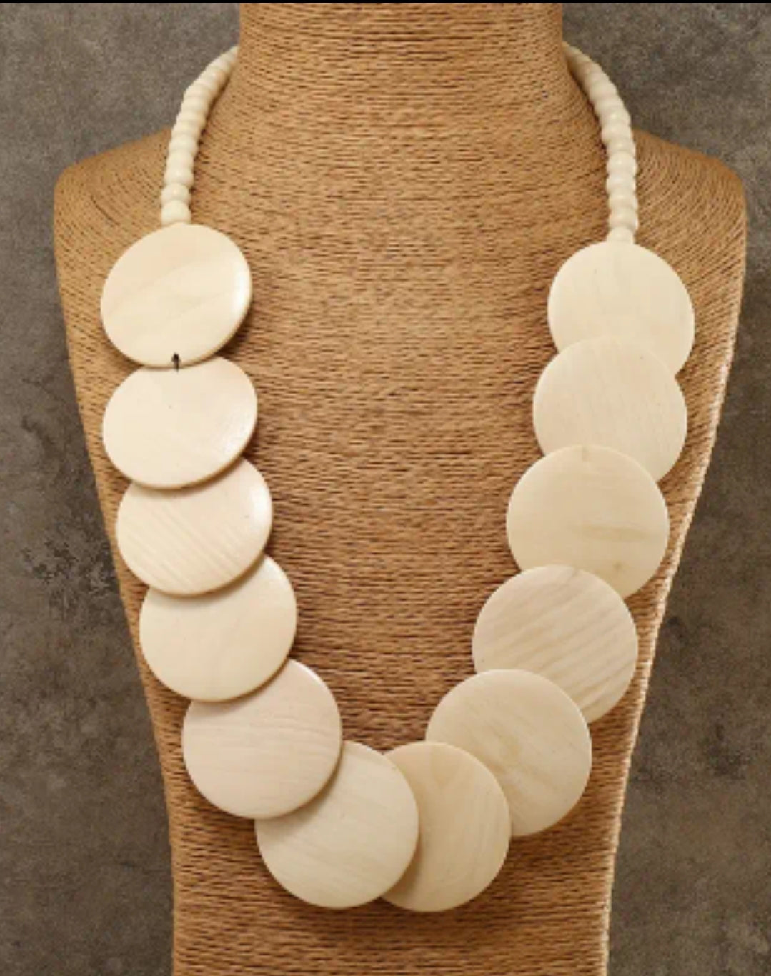 WOODEN NECKLACE