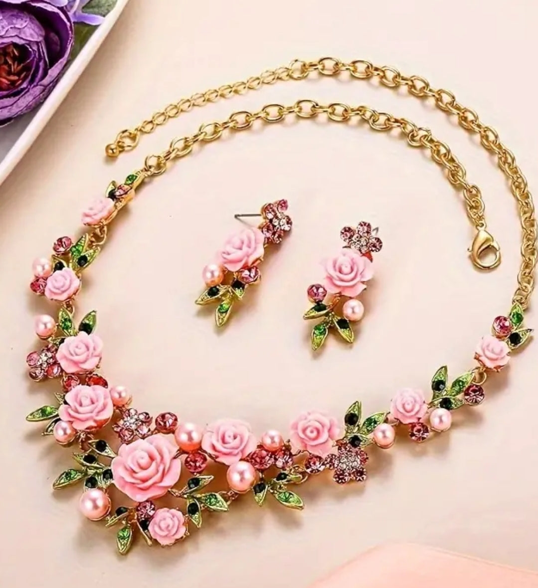 3D FLOWER NECKLACE