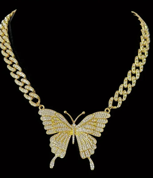 GOLD BUTTERFLY NECKLACE, BIG CHAIN