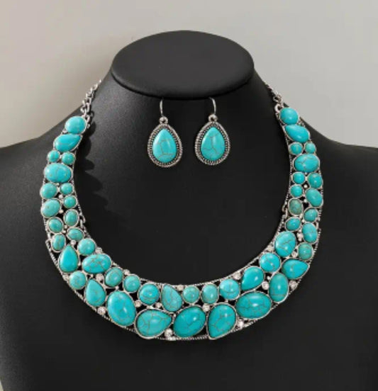 TURQUOISE COLLAR NECKLACE