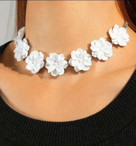 white flower necklace