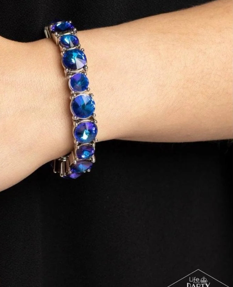 blue stretch bracelet