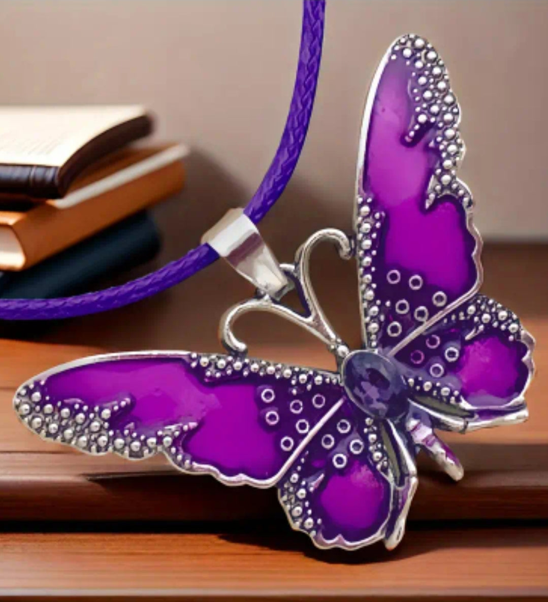 BUTTERFLY PENDANT