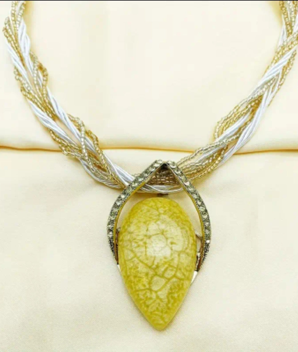 tear drop shaped krackle stone necklace