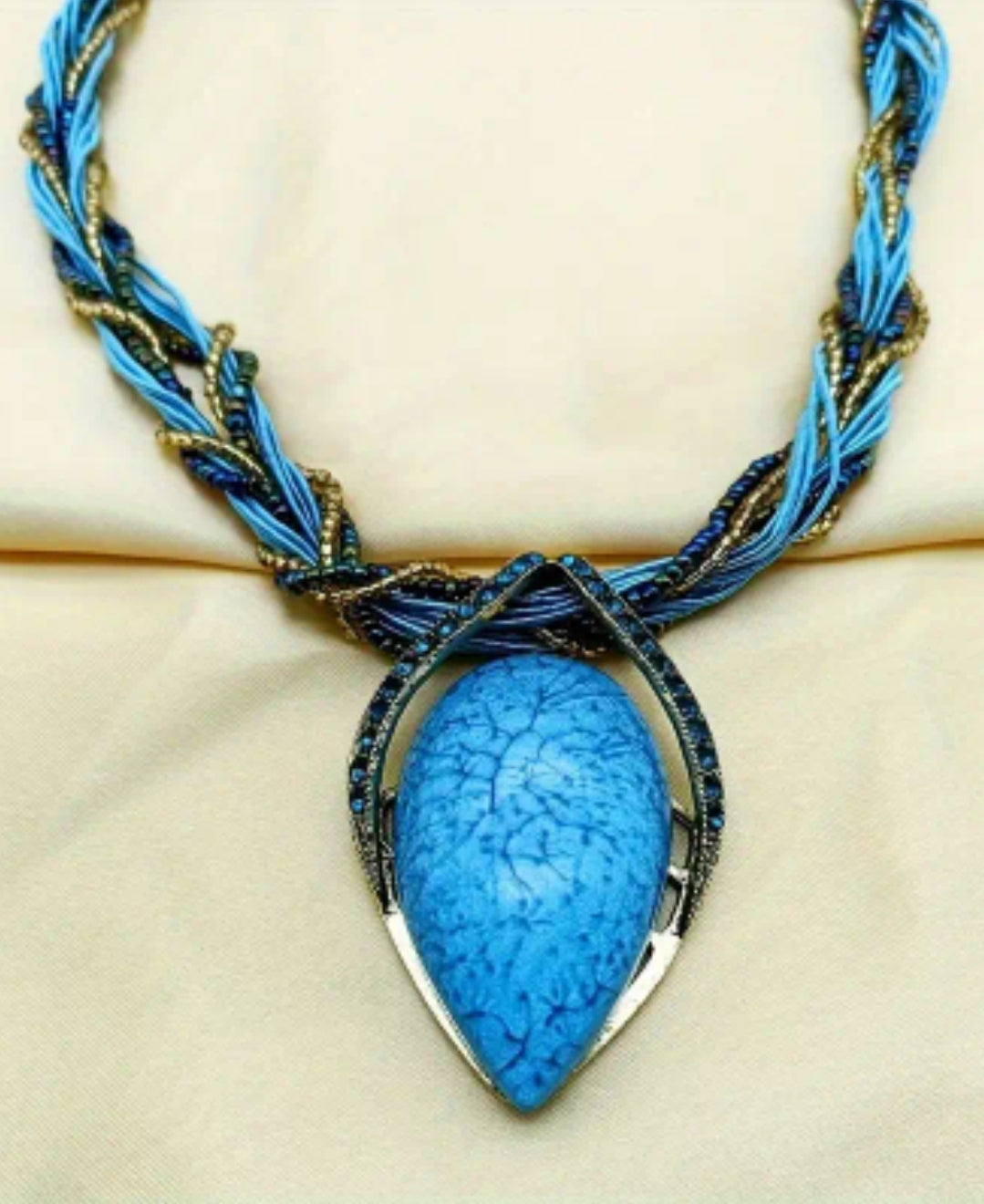 tear drop shaped krackle stone necklace