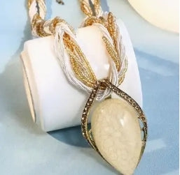 tear drop shaped krackle stone necklace