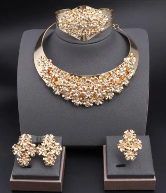 4 pc. Gold necklace set